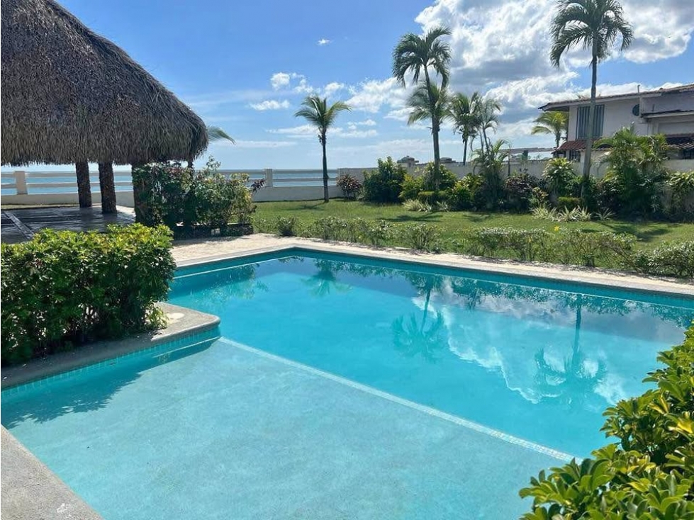 Venta de Residencia en Nueva Gorgona