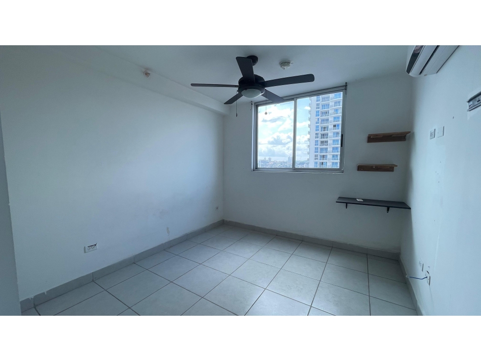 Venta de apartamento en Vía España — foto 2
