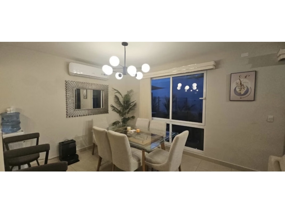Alquiler de casa amoblada en Panamá Pacifico