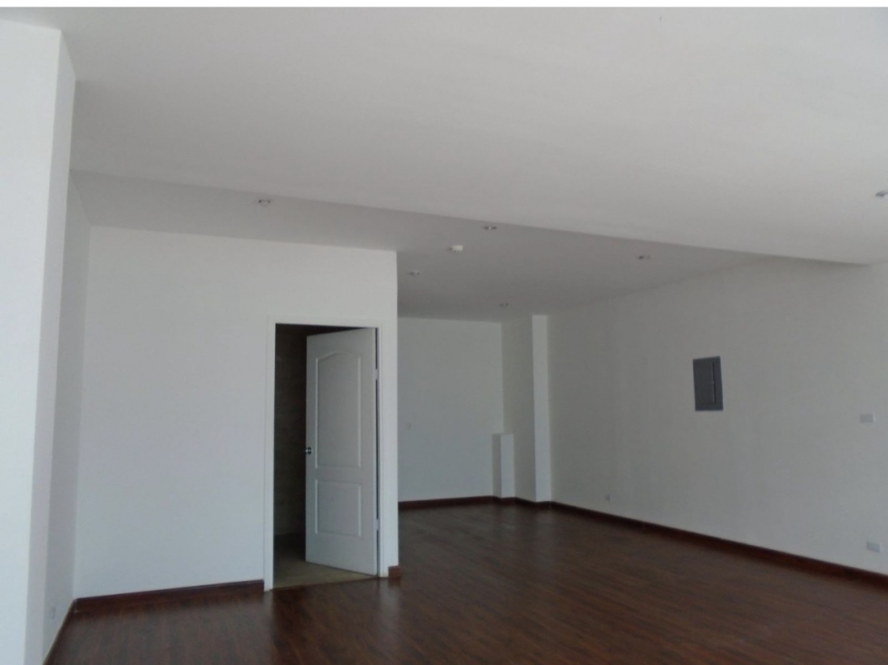 Alquiler de local comercial en Paitilla