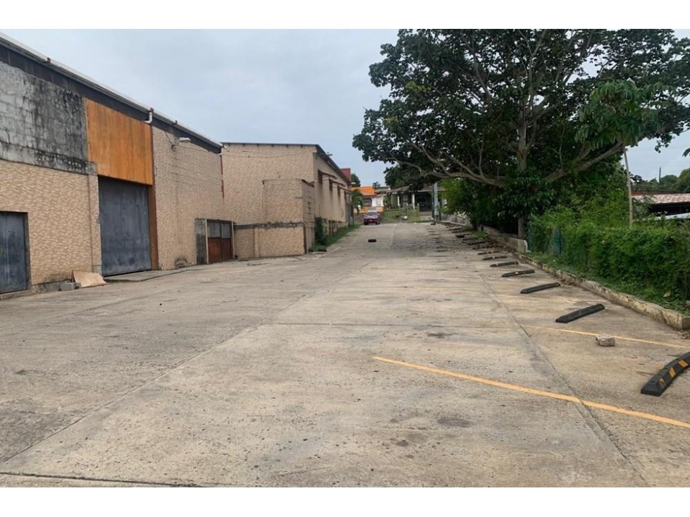 VENTA DE LOCAL COMERCIAL CON DOS GALERAS EN LA CHORRERA, PANAMÁ OESTE - 4