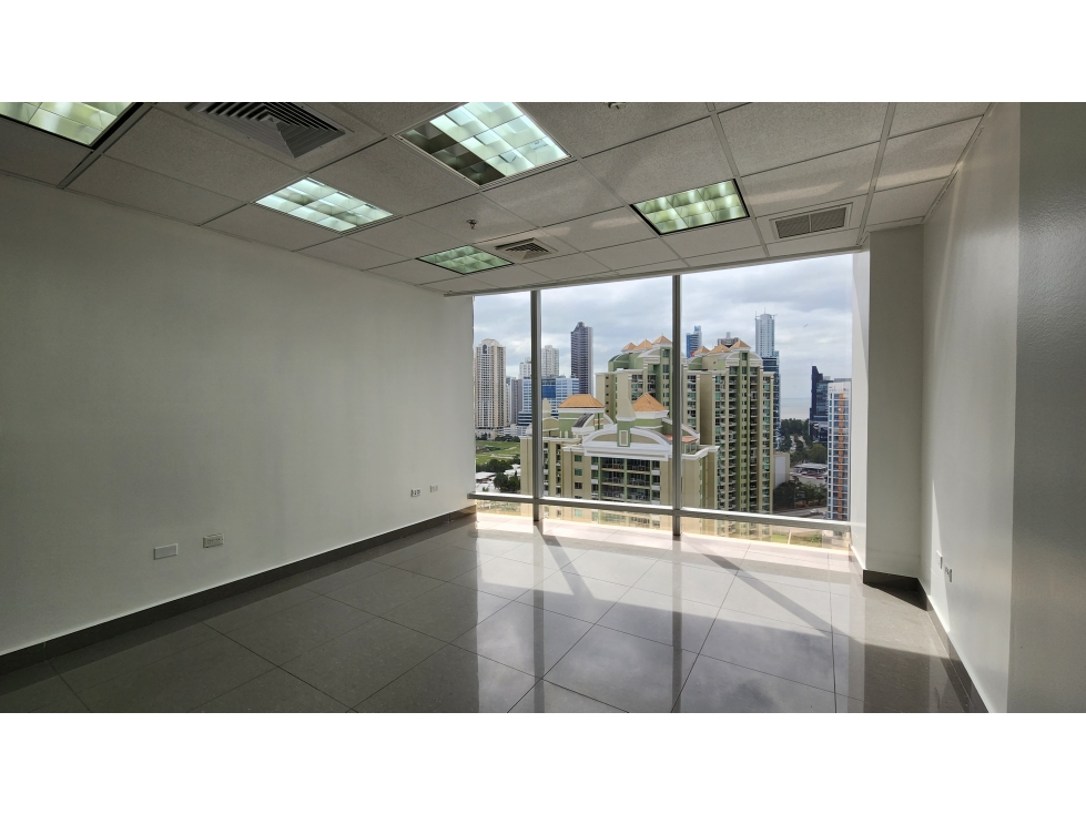 Alquiler de oficina vacía en PH Torre Aseguradora Ancón — foto 6
