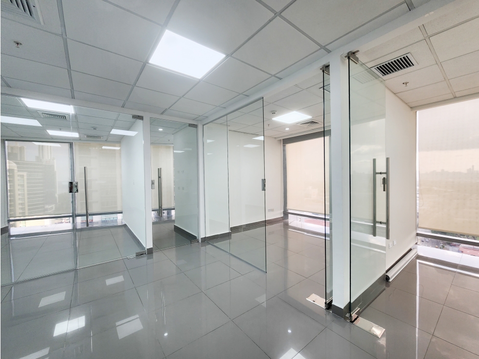 Alquiler de Oficina vacía en PH Torre Aseguradora Ancón — foto 3