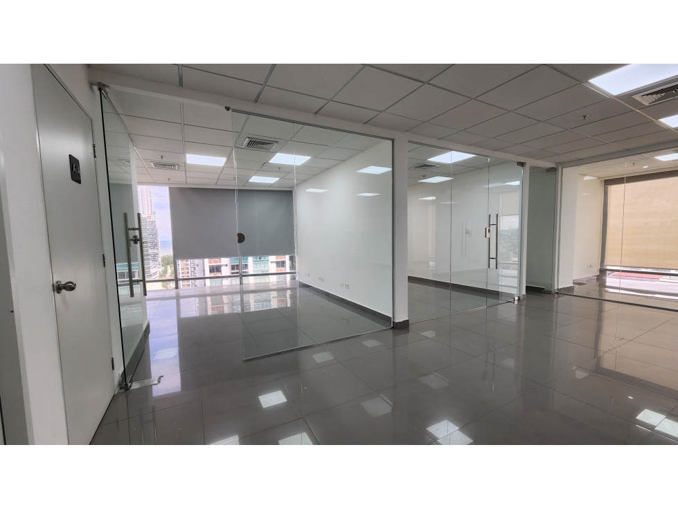Alquiler de Oficina vacía en PH Torre Aseguradora Ancón — foto 5
