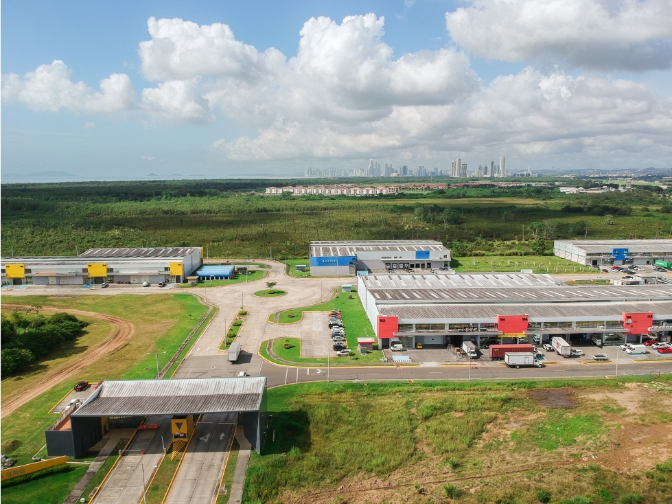 Venta de ofi-bodegas en Zona Uno, Corredor Sur, Panamá — foto 4
