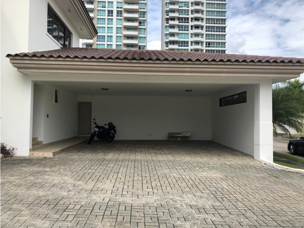 Venta o alquiler de casa vacía en Paseo del Parque, Costa del Este — foto 3