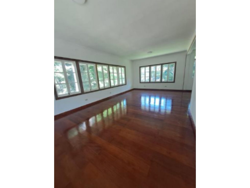 Venta de edificio/casa Nauticum en Ancón, Panamá — foto 3