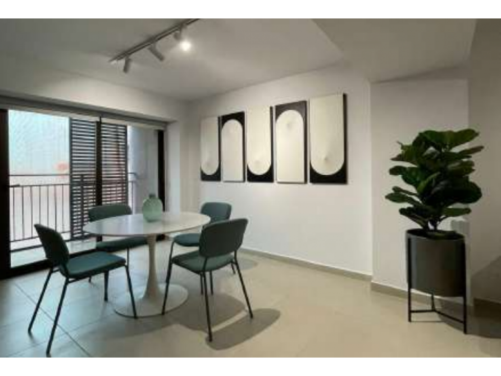 Venta de locales en Casco Antiguo - 2