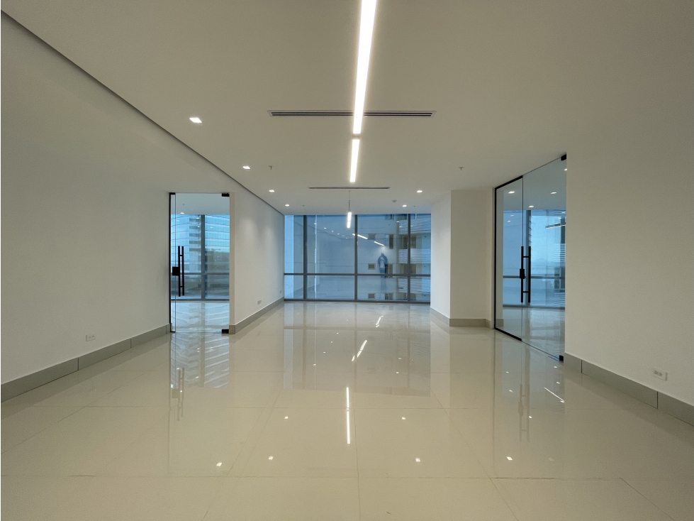 Alquiler de oficinas amobladas en Financial Park, Costa del este — foto 3