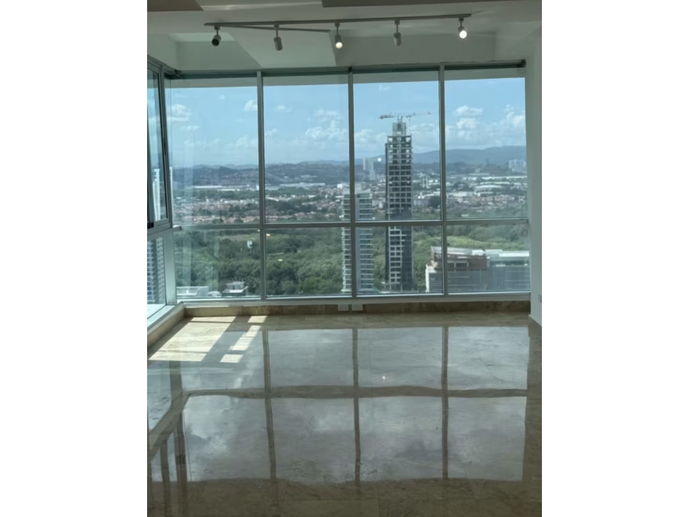 Venta o Alquiler de Apartamento con Línea Blanca en Costa del Este — foto 4