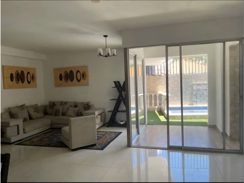 Venta de Casa vacía en Altos de Panamá en Ancón — foto 3