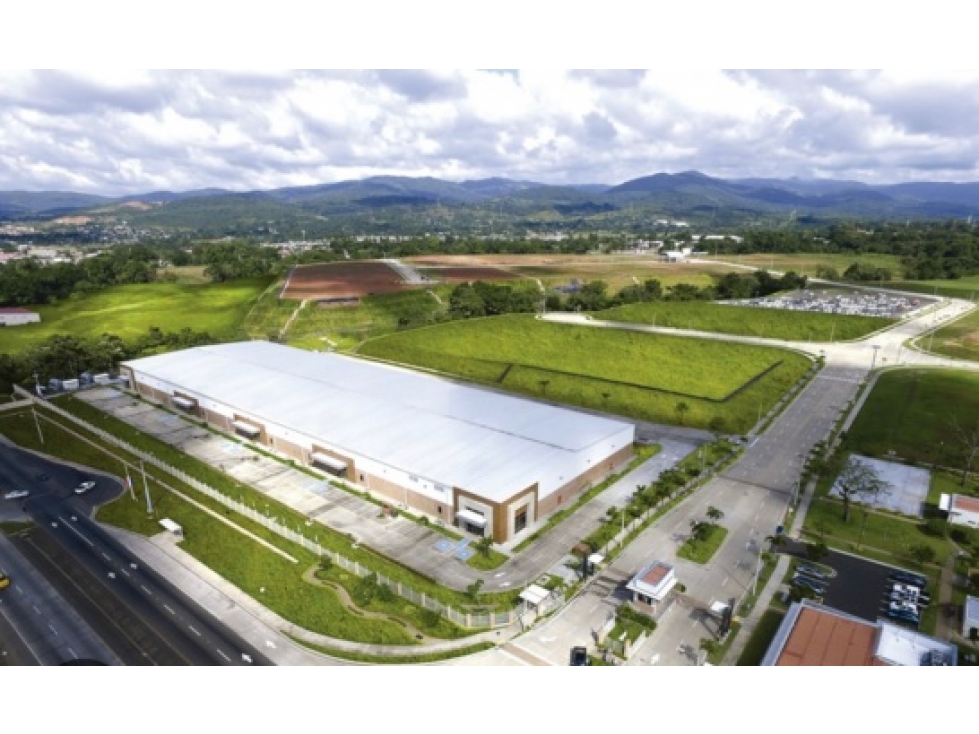 Se vende terreno en Parque Industrial De Las Américas