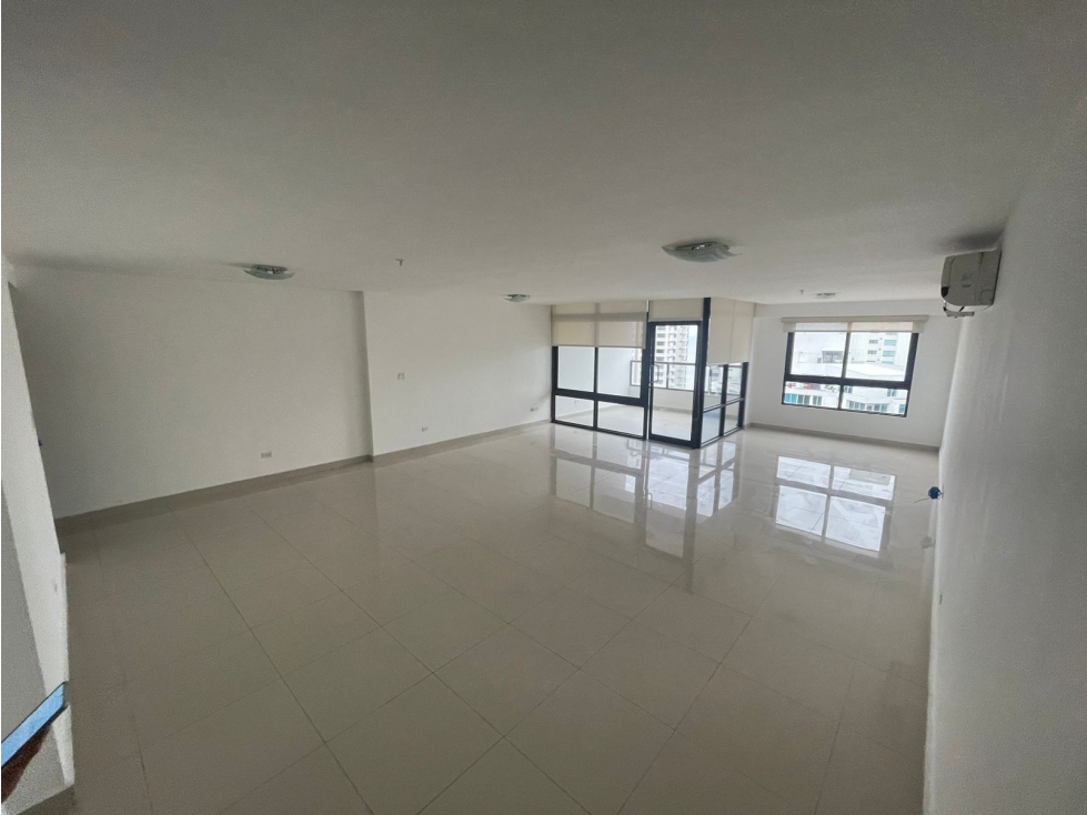 Se Alquila Apartamento en Costa del Este