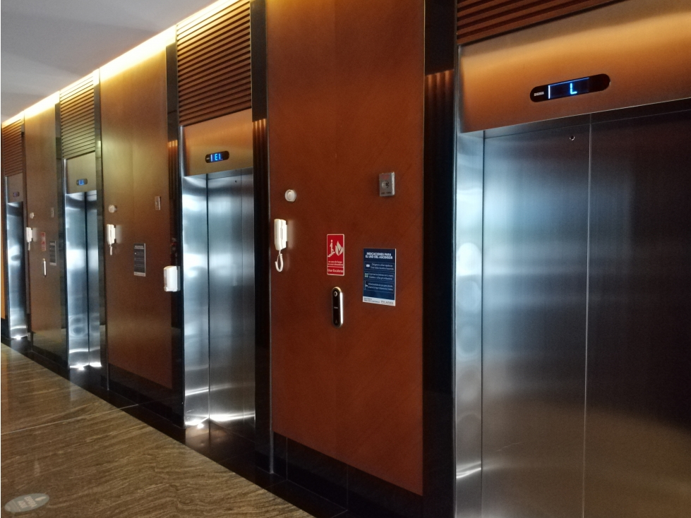 Oficinas en Alquiler en Santa María (Business District) — foto 5