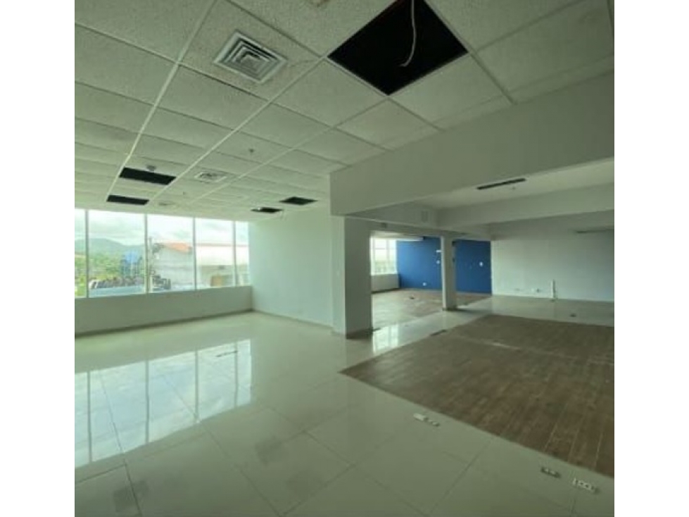 Alquiler de Bodega en Milla 8 — foto 2