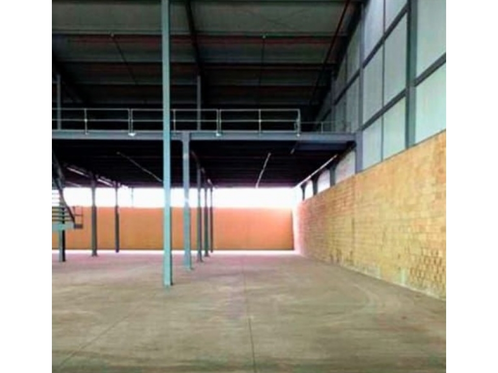 Venta de Bodega en Milla 8 — foto 2