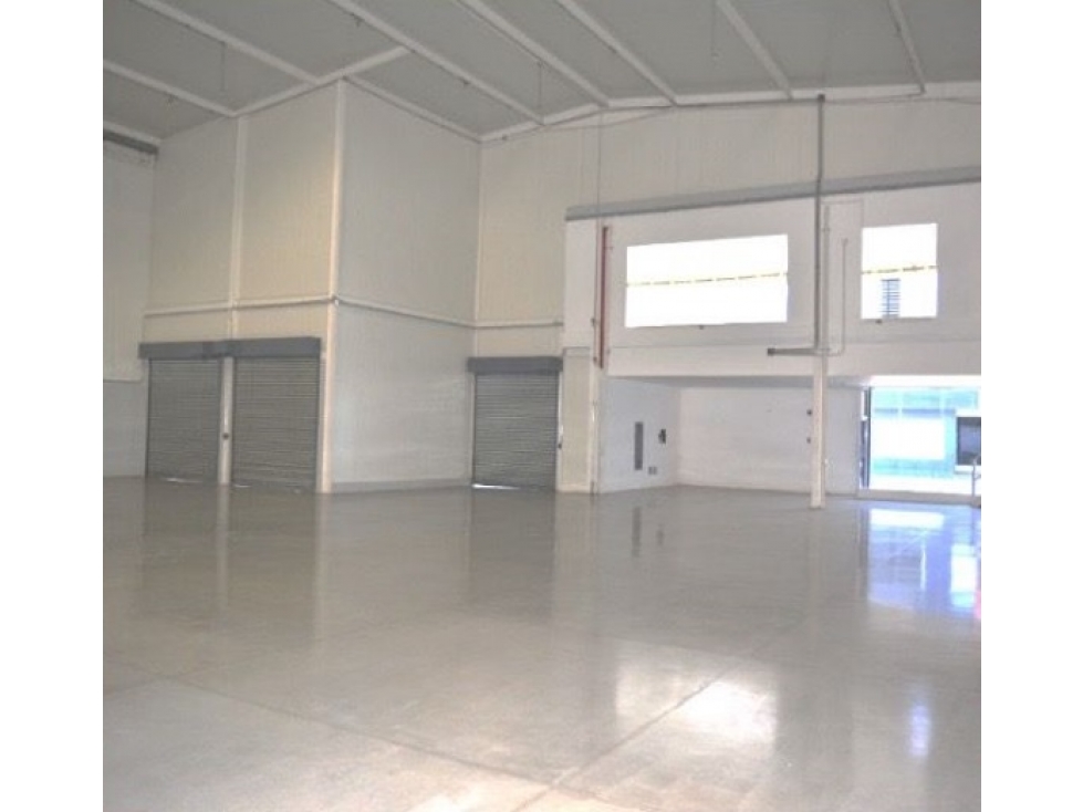 Bodega en venta 24 de Diciembre - Tocumen — foto 2