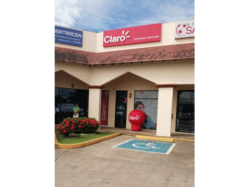 SE VENDE LOCAL COMERCIAL (PLAZA BANCONAL SANTIAGO) - 2