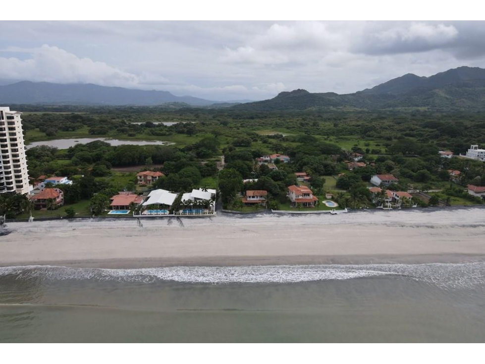 Se Vende Terreno frente al mar en Playa Malibú, Nueva Gorgona — foto 5