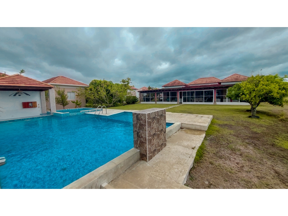 Se vende casa en Río Hato, Coclé - 1