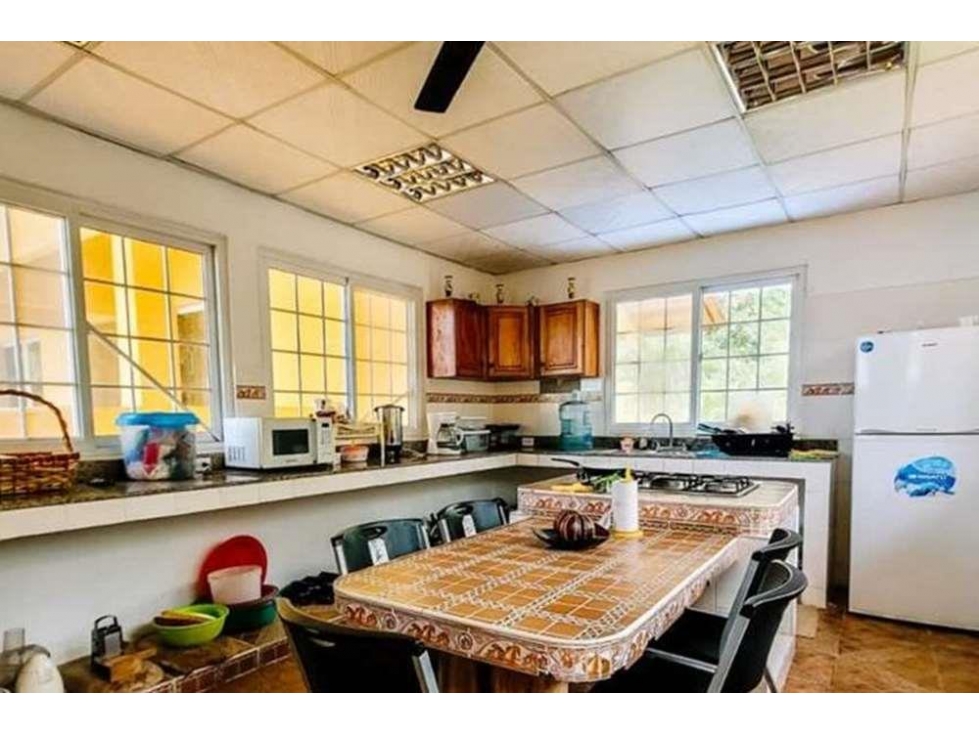 Se Vende Casa frente al mar en Portobelo, Colón - 4