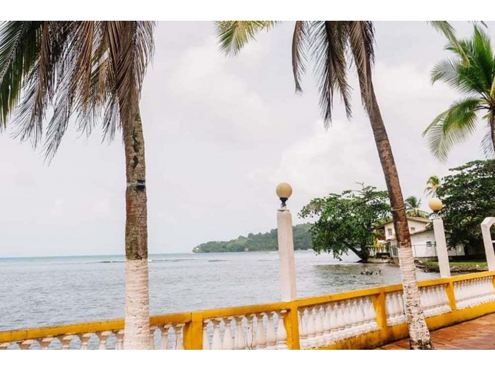 Se Vende Casa frente al mar en Portobelo, Colón - 6