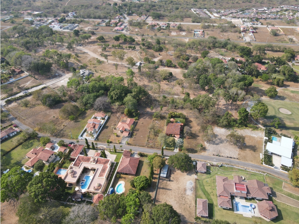 Se Vende Lote dentro del Club de Golf de Coronado — foto 3