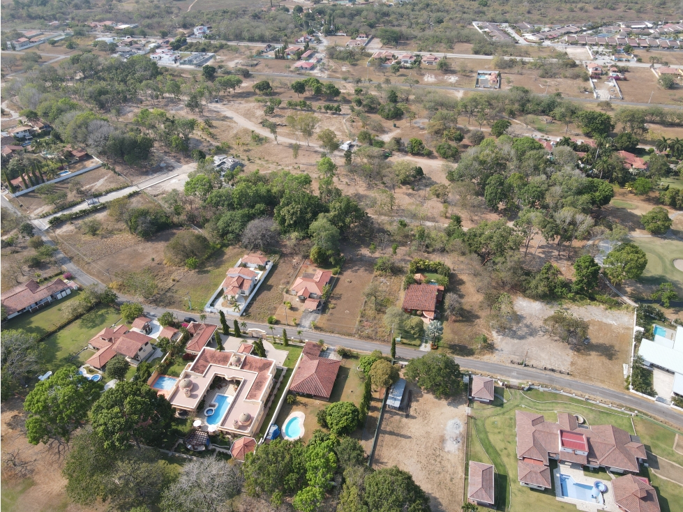 Se Vende Lote dentro del Club de Golf de Coronado — foto 4