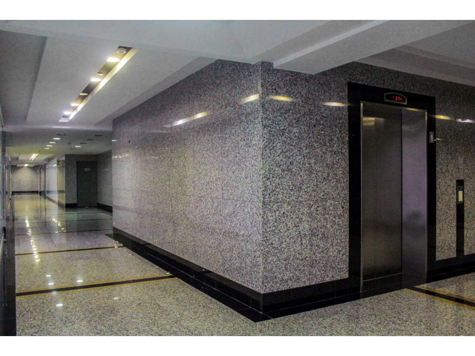 Oficina en Alquiler en Avenida Balboa