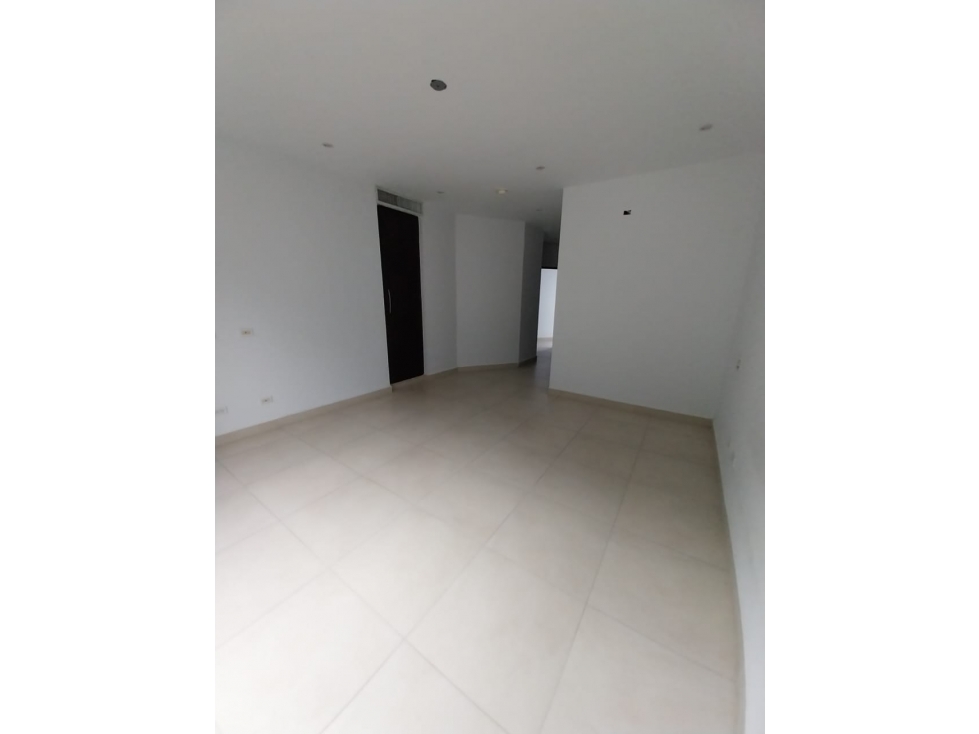 Venta de apartamento en Embassy Village, Albrook