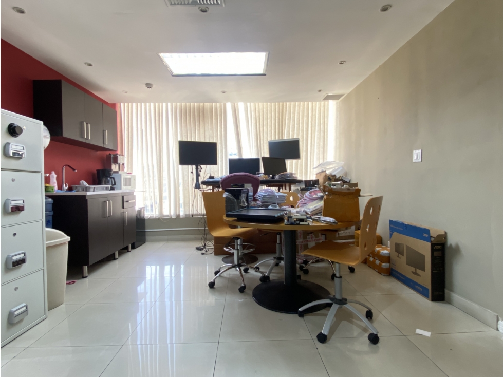 Se Vende Oficina en Torre Advanced, Obarrio, Bella Vista — foto 2