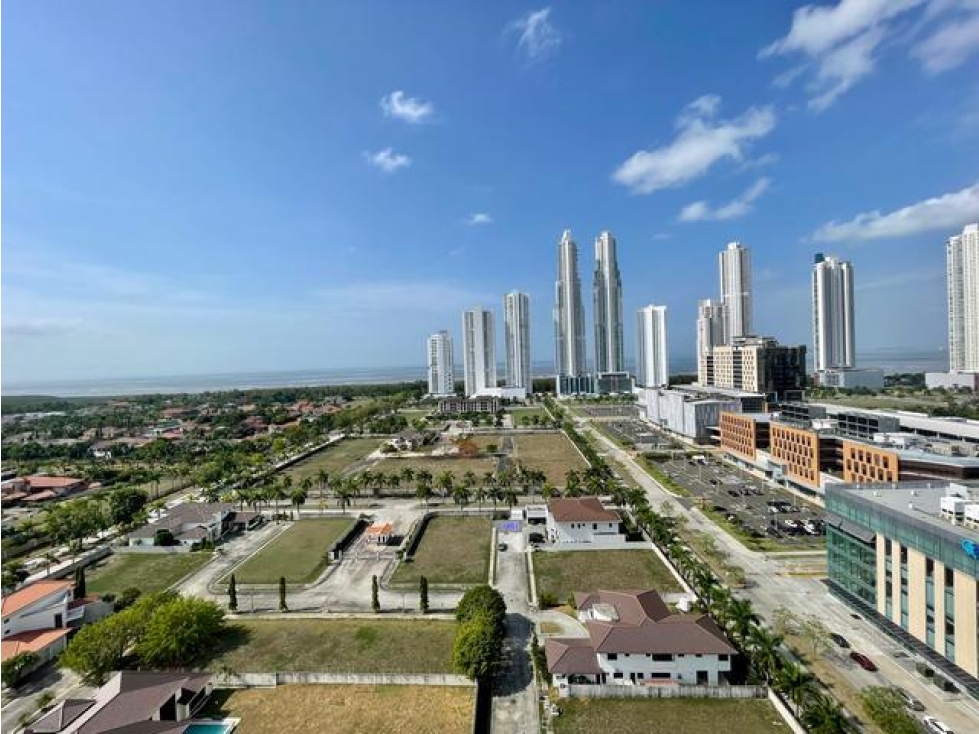 Alquiler de terreno en Costa del Este