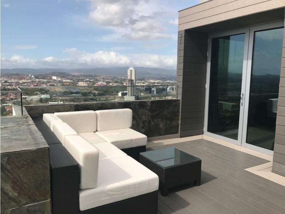 Venta de Apartamento Penthouse en Costa del Este PH Breeze Panama