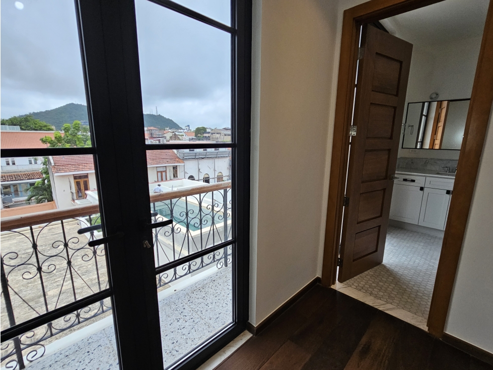 Apartamento en venta en el Casco Antiguo, Santa Familia — foto 4