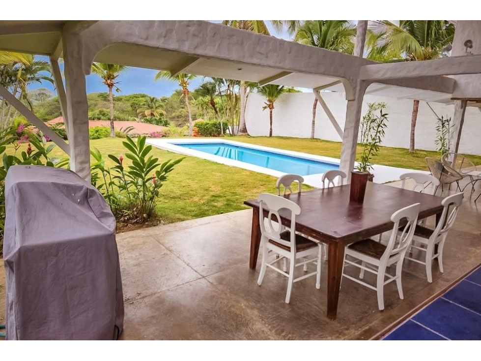 Se vende casa en PH El Cortijo, Costa Esmeralda, San Carlos — foto 2