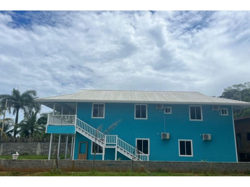 Se vende casa en Bocas del Toro - 3