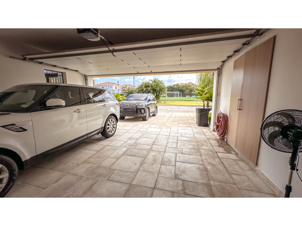 Se vende casa en Fairway Estates, Santa María — foto 5