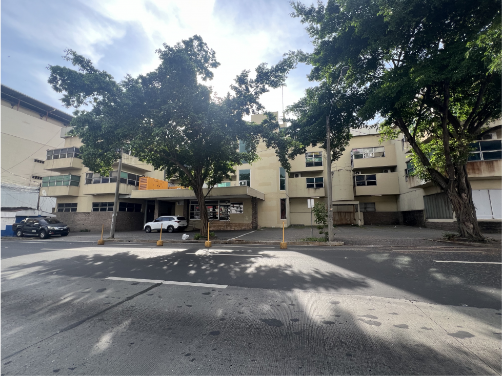 SE VENDE EDIFICIO DE OFICINAS EN AVENIDA PERU - 2