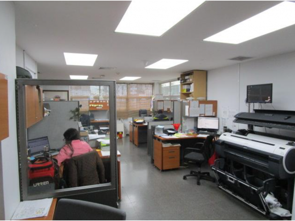SE VENDE EDIFICIO DE OFICINAS EN AVENIDA PERU - 5