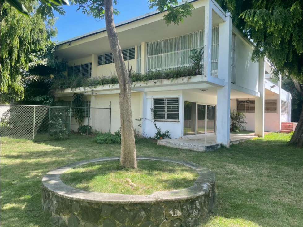 Venta de Casa de esquina de 1.784.50 M de Terreno en Obarrio, Panamá