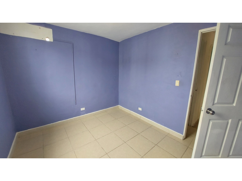 Se vende apartamento en Rana de Oro, Pedregal - 4