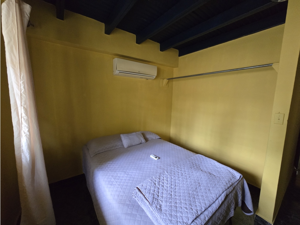 Venta de Casa y Terreno en Villa Cárdenas, Las Cumbres — foto 3