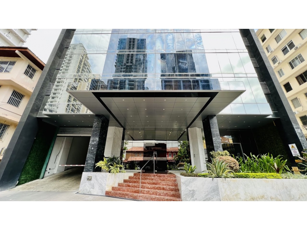 Venta de Apartamento amoblado en PH Park City, Obarrio