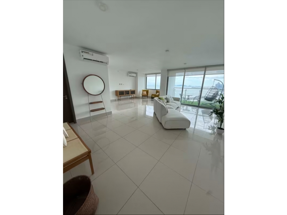 Alquiler de Apartamento Amoblado en Costa del Este, Juan Díaz