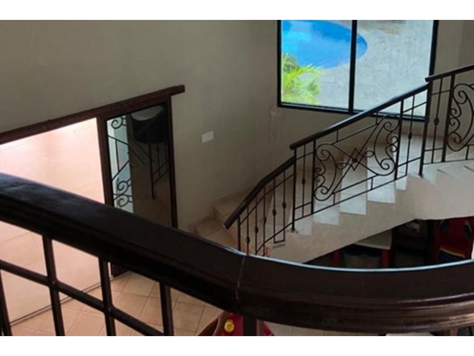 VENTA DE CASA DE PLAYA EN COSTA ESMERALDA, SAN CARLOS, PANAMÁ — foto 2
