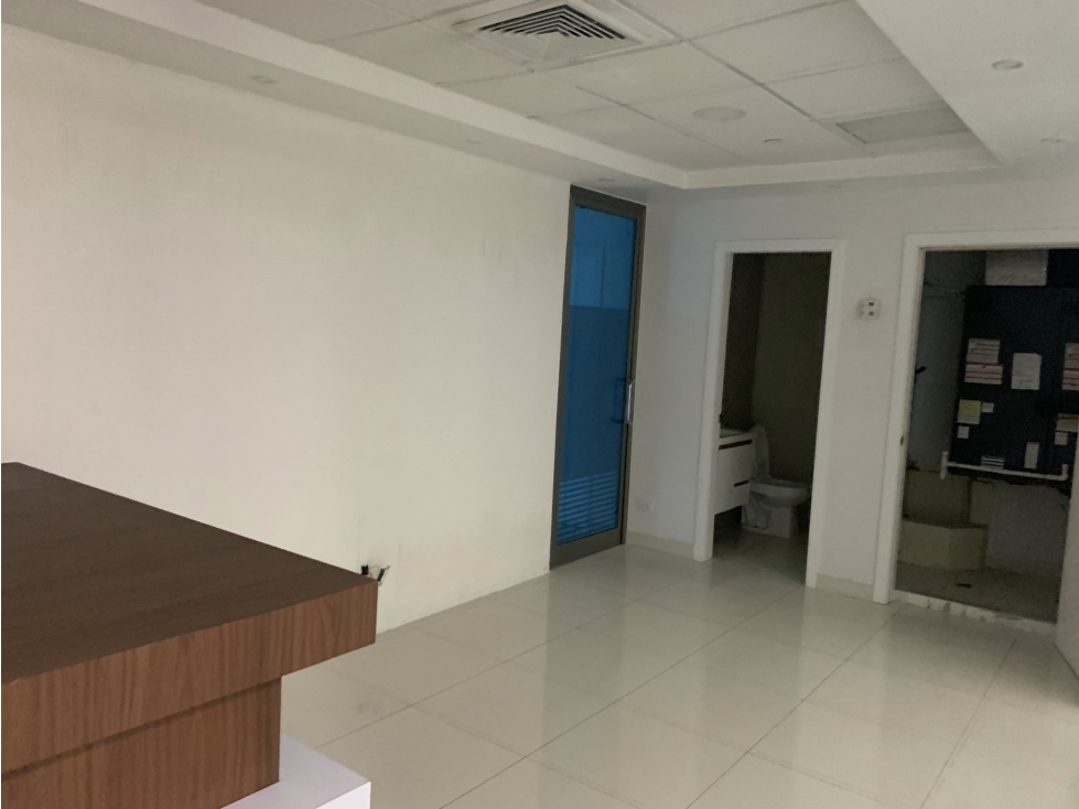 Oficinas en alquiler en un Hub Estratégico en Vía Israel — foto 3