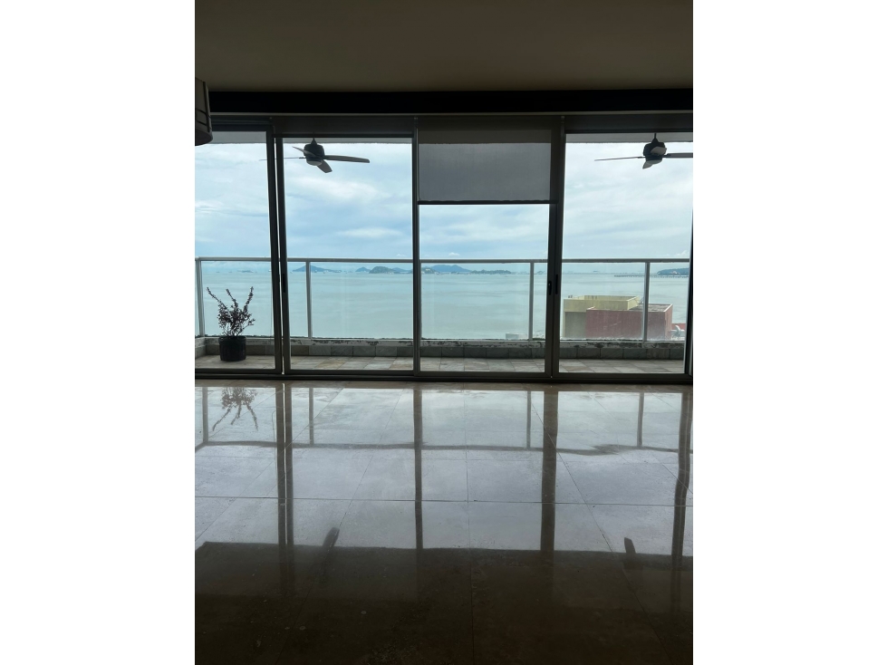 Apartamento en venta ubicado en Punta Pacífica — foto 2
