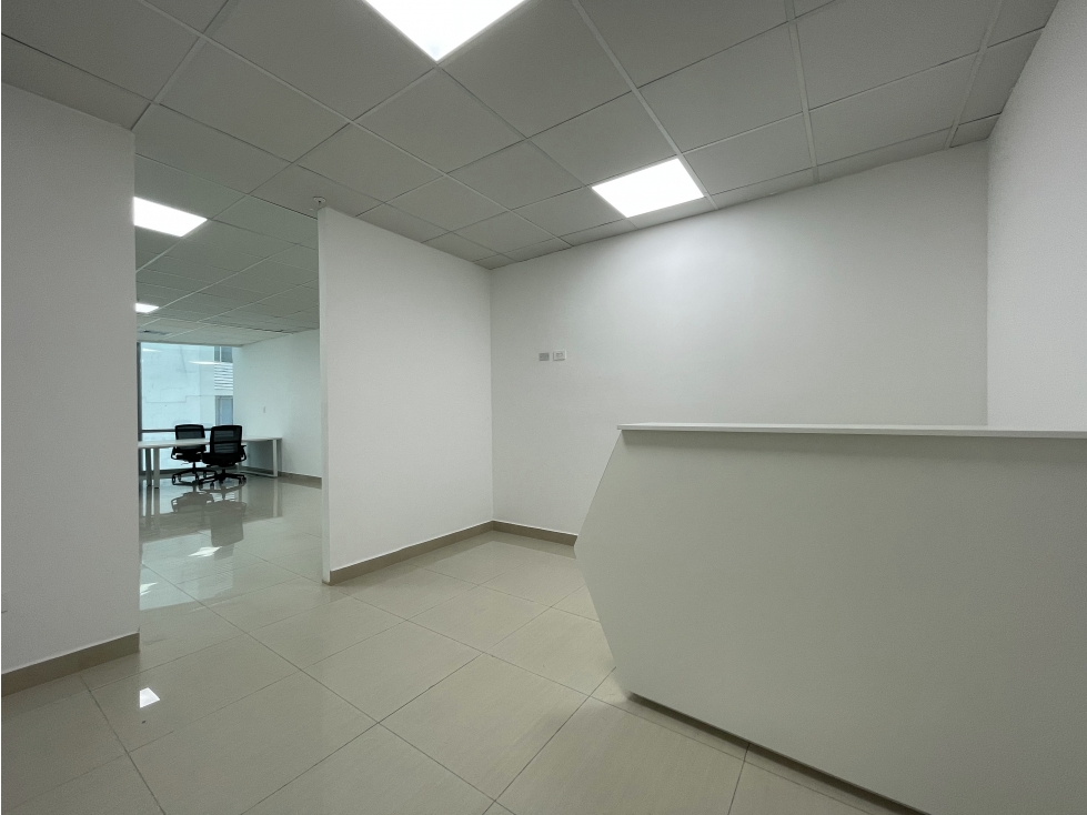 Alquiler de oficina en el Financial Park, Costa Del Este — foto 2