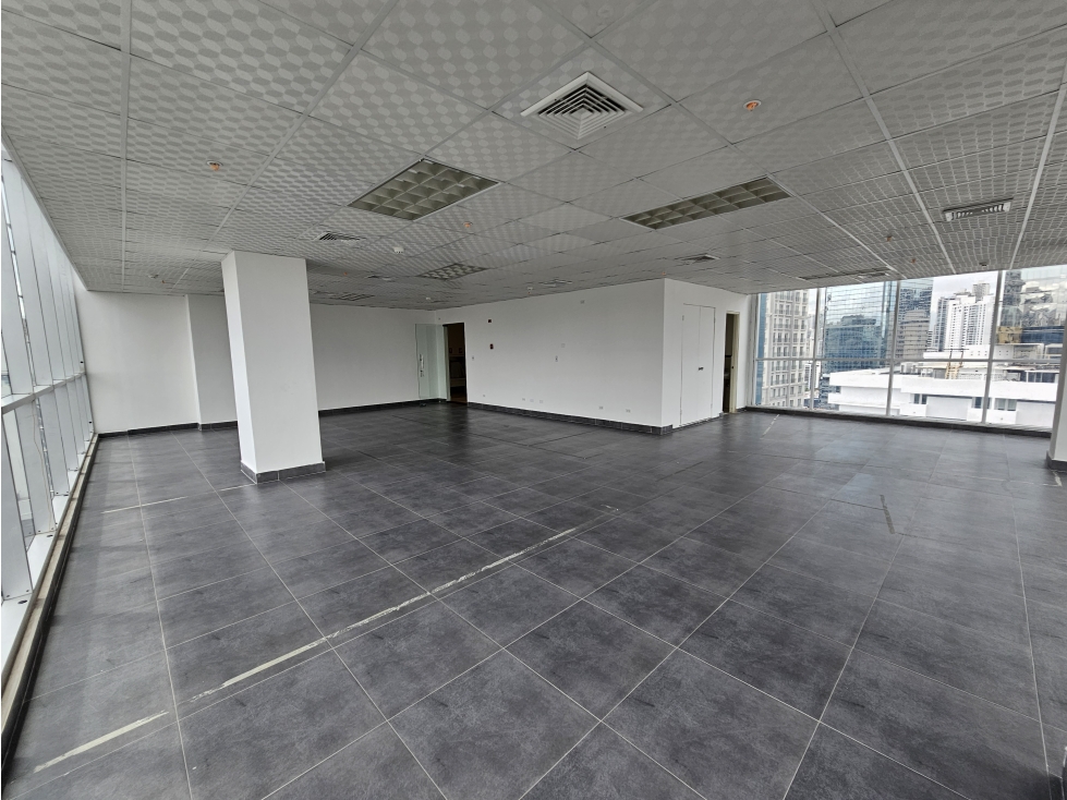 Venta de oficina en Calle Aquilino de la Guardia — foto 2