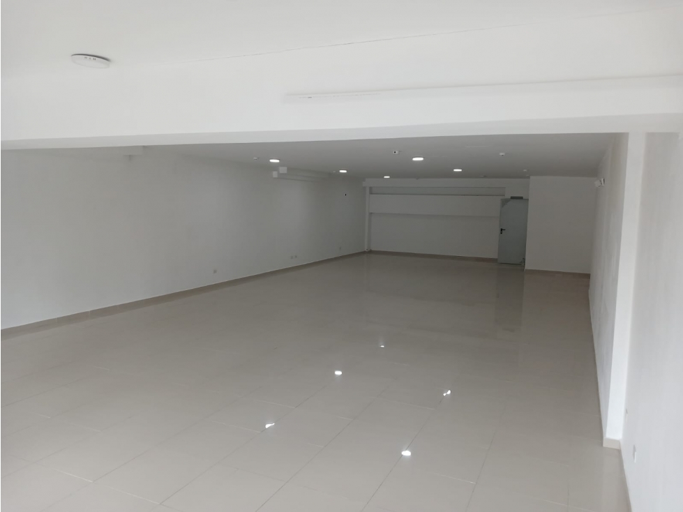 Alquiler de local comercial en Plaza Signature Point, Bella Vista — foto 6